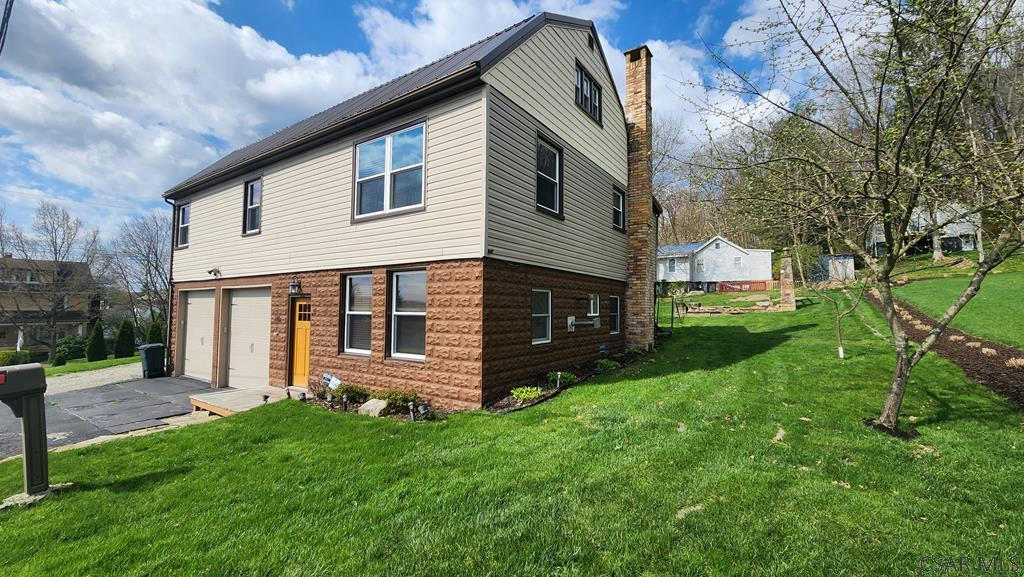 468 W FAIRVIEW ST, SOMERSET, PA 15501, photo 1 of 33