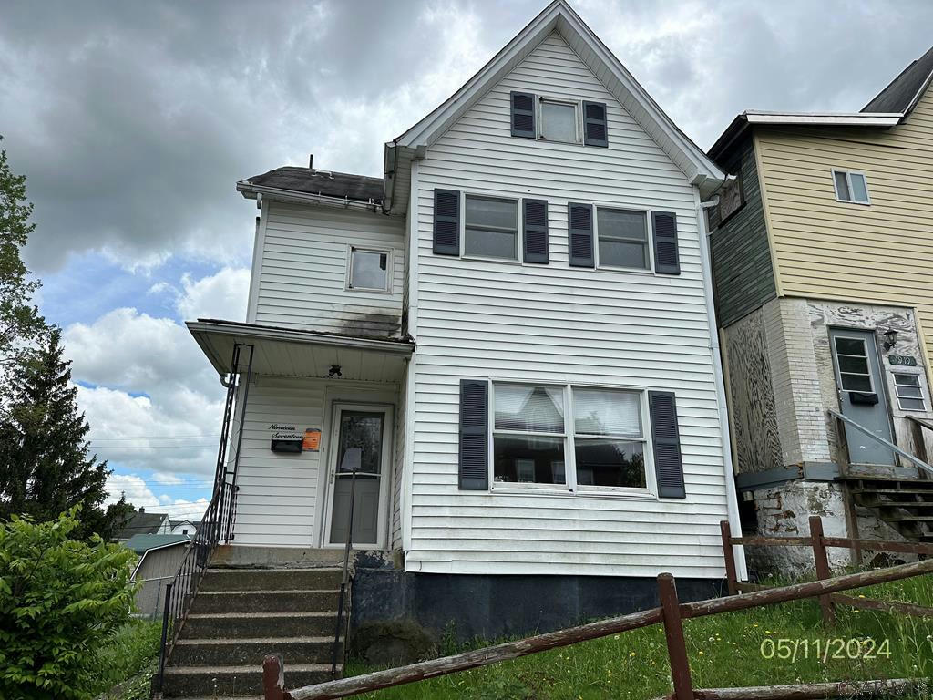 1917 14TH AVE, ALTOONA, PA 16601, photo 1 of 23